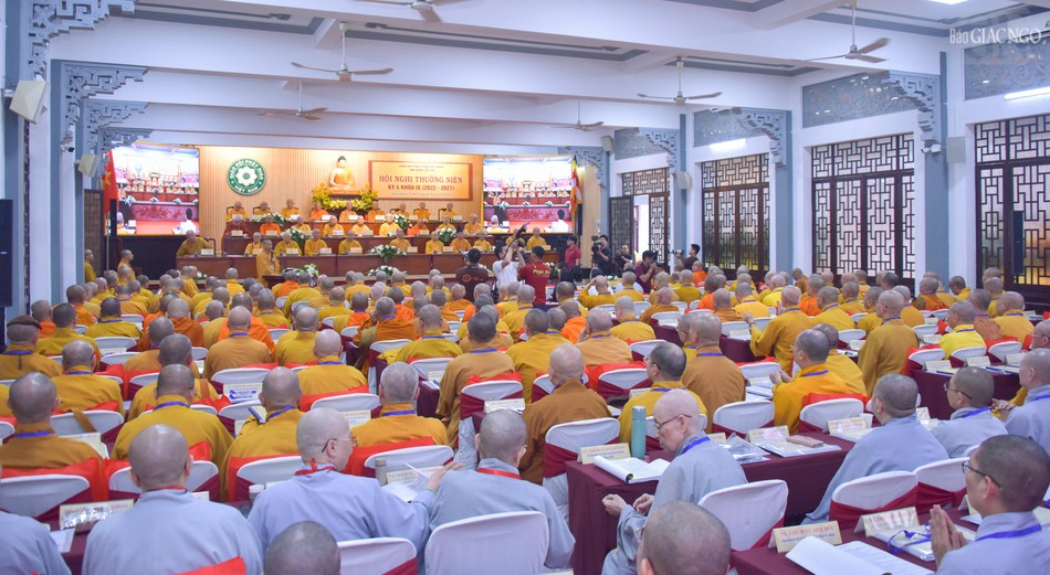 Quang cảnh Hội nghị Thường niên kỳ 4 - Khóa IX GHPGVN