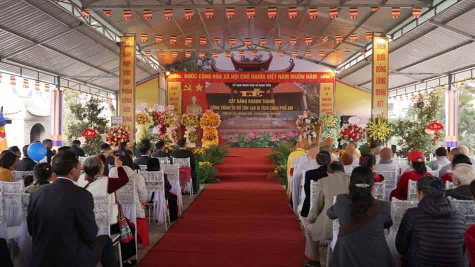 Quang cảnh buổi lễ khánh thành Quang cảnh buổi lễ khánh thành