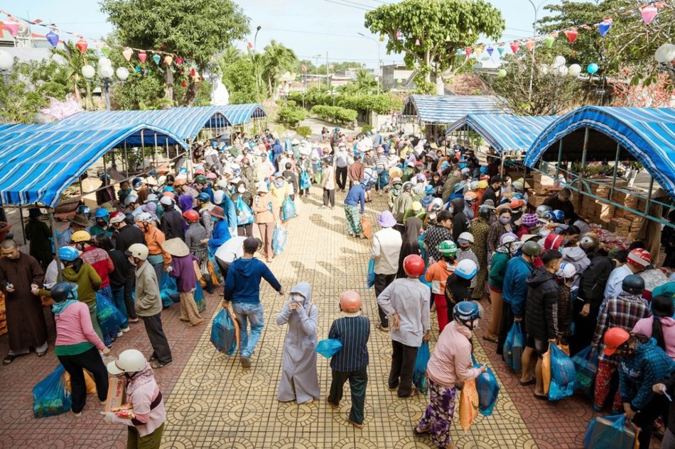 Phiên chợ 0 đồng do tổ đình Bảo Lâm tổ chức Phiên chợ 0 đồng do tổ đình Bảo Lâm tổ chức