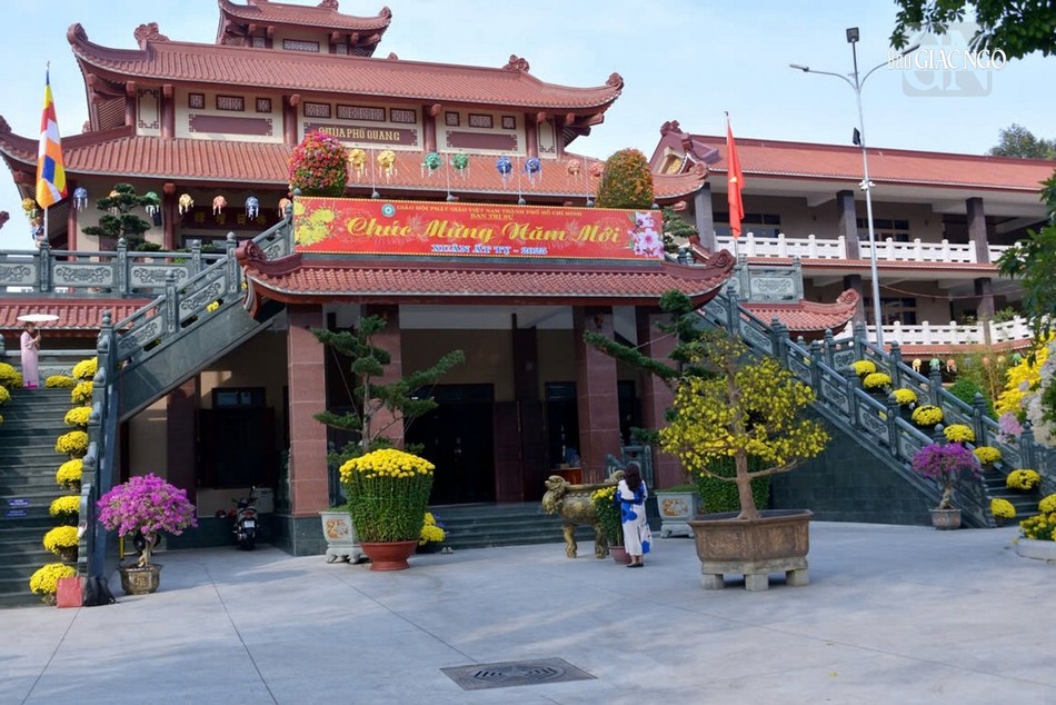 Chùa Phổ Quang trang hoàng không gian vui tươi đón mừng Xuân Ất Tỵ