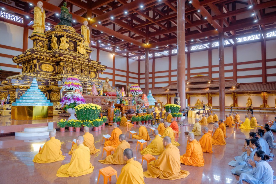 Pháp hội Dược Sư được tổ chức trang nghiêm tại chùa Quốc Ân Khải Tường