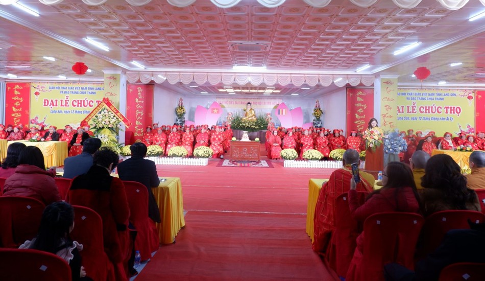 Quang cảnh Lễ Chúc thọ tại chùa Thành Quang cảnh Lễ Chúc thọ tại chùa Thành