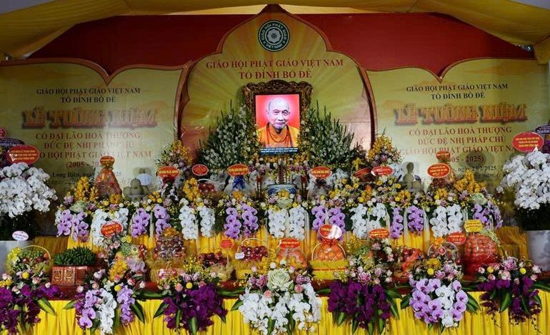 Di ảnh Đức Đệ nhị Pháp chủ GHPGVN - Đại lão Hòa thượng Thích Tâm Tịch