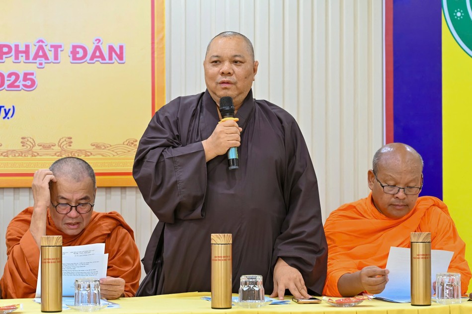 Thượng tọa Thích Nhuận Trí, Phó Trưởng ban GHPGVN tỉnh tạm thời giữ chức vụ Trưởng ban Trị sự H.Long Đất