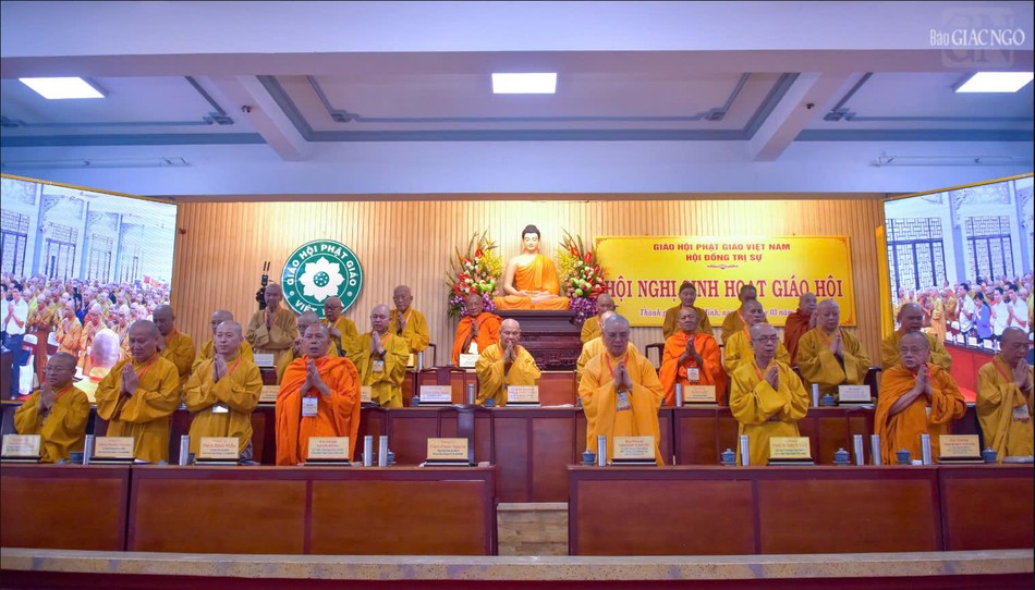 Chư tôn đức Ban Chứng minh, chủ tọa hội nghị Chư tôn đức Ban Chứng minh, chủ tọa hội nghị