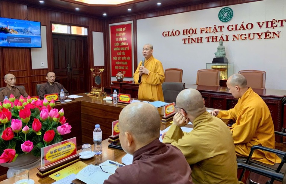 Thượng tọa Thích Nguyên Thành phát biểu đúc kết buổi họp Thượng tọa Thích Nguyên Thành phát biểu đúc kết buổi họp