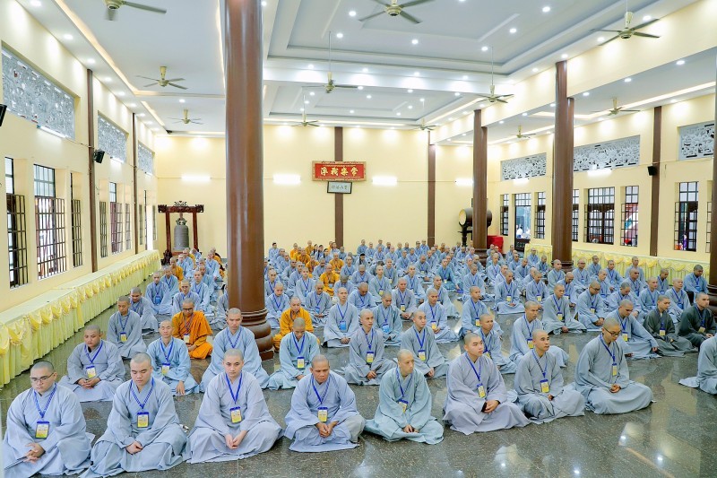 Giới tử Đại giới đàn Trí Tấn nghe giáo giới Giới tử Đại giới đàn Trí Tấn nghe giáo giới