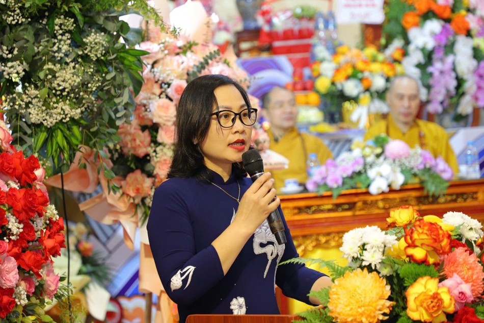 Bà Nguyễn Thị Thúy Hường đại diện chính quyền phát biểu Bà Nguyễn Thị Thúy Hường đại diện chính quyền phát biểu