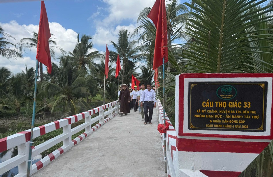 Cầu Thọ Giác 33 được khánh thành và đưa vào sử dụng giúp phát triển nông thôn tại địa phương Cầu Thọ Giác 33 được khánh thành và đưa vào sử dụng giúp phát triển nông thôn tại địa phương