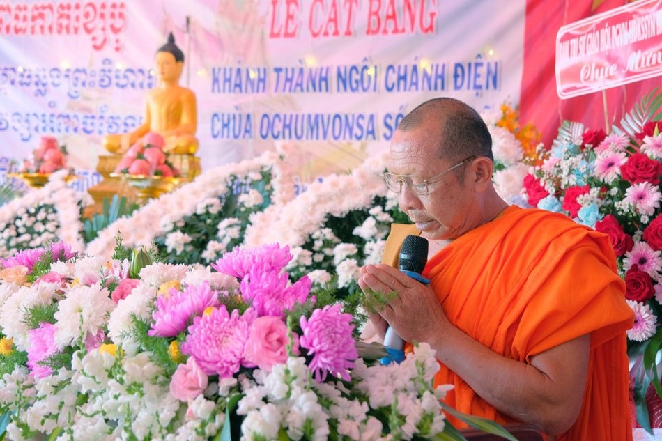 Hòa thượng Lý Long Công Danh phát biểu khai mạc Hòa thượng Lý Long Công Danh phát biểu khai mạc