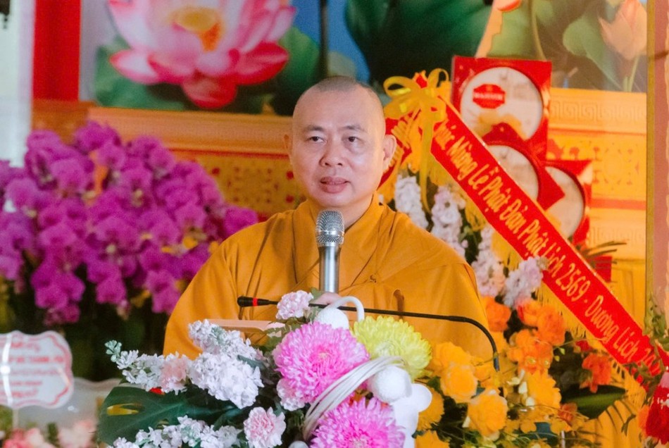 Thượng tọa Thích Tâm Đức cung tuyên Thông điệp Phật đản Phật lịch 2569 của Đức Pháp chủ GHPGVN Thượng tọa Thích Tâm Đức cung tuyên Thông điệp Phật đản Phật lịch 2569 của Đức Pháp chủ GHPGVN