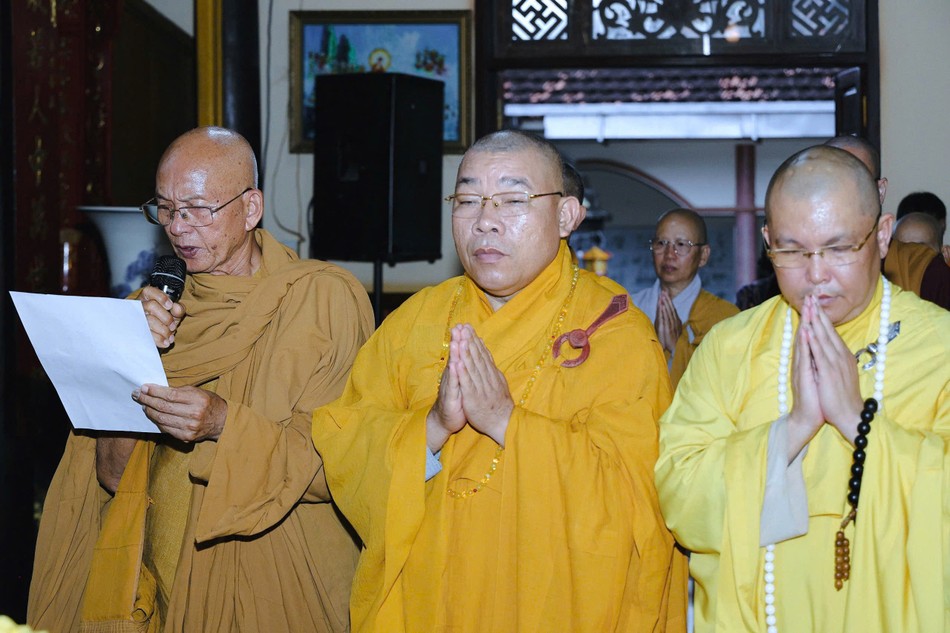 Hòa thượng Thích Giác Sơn tuyên đọc Thông điệp Vesak 2025 của Tổng Thư ký Liên Hiệp Quốc Hòa thượng Thích Giác Sơn tuyên đọc Thông điệp Vesak 2025 của Tổng Thư ký Liên Hiệp Quốc