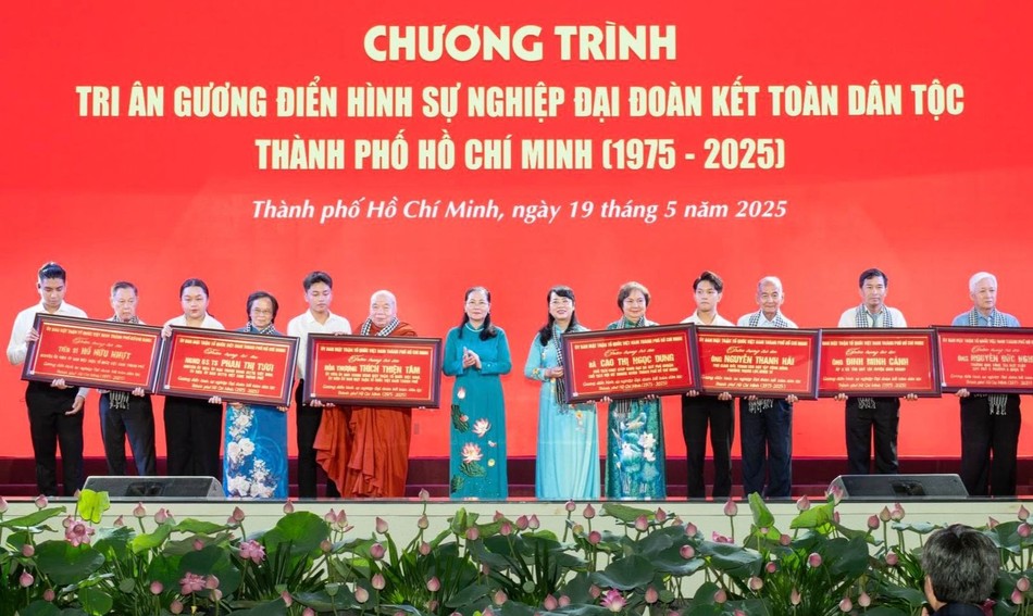 Hòa thượng Thích Thiện Tâm tại lễ tuyên dương - Ảnh: BTC Hòa thượng Thích Thiện Tâm tại lễ tuyên dương - Ảnh: BTC