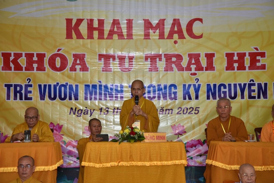 Hòa thượng Trưởng ban Trị sự tỉnh ban đạo từ Hòa thượng Trưởng ban Trị sự tỉnh ban đạo từ