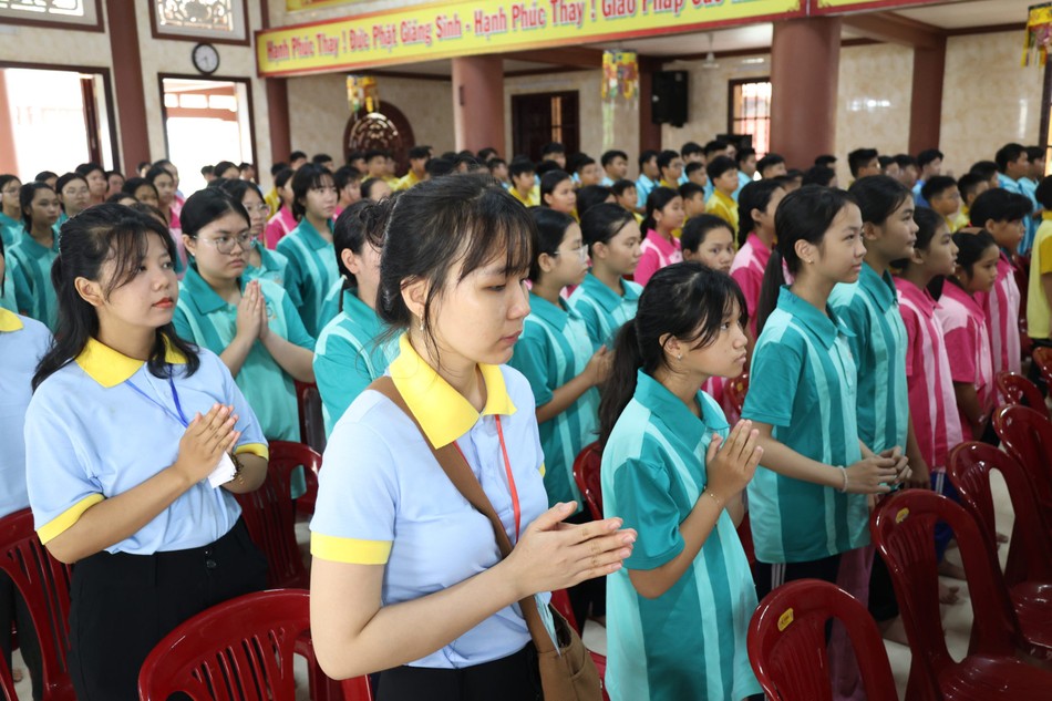 Gần 200 khóa sinh đăng ký sinh hoạt trong mùa hè năm nay Gần 200 khóa sinh đăng ký sinh hoạt trong mùa hè năm nay