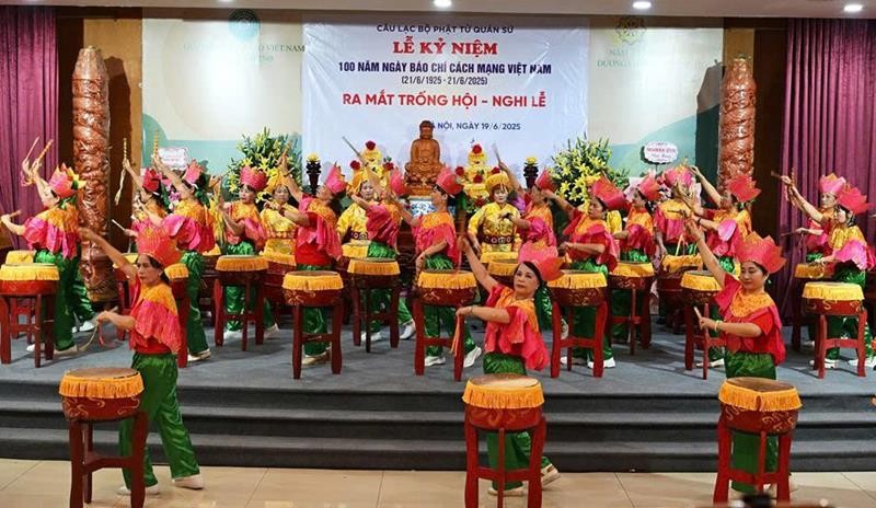 Câu lạc bộ ra mắt Đội Trống hội nghi lễ Phật tử Câu lạc bộ ra mắt Đội Trống hội nghi lễ Phật tử