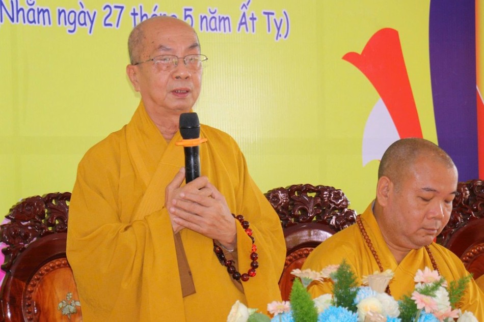 Hòa thượng Thích Nhựt Tấn ban đạo từ