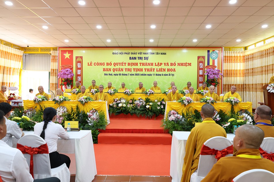 Quang cảnh buổi lễ