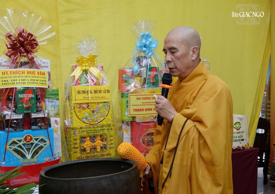 Thượng tọa Thích Quảng Chơn, Phó Thường trực Ban Nghi lễ T.Ư xướng lễ