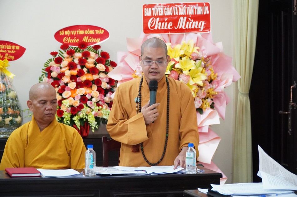 Đại đức Thích Huệ Phát - Phó Trưởng ban kiêm Chánh Thư ký Ban Trị sự GHPGVN tỉnh Đồng Tháp thông qua danh sách dự kiến nhân sự các ban trực thuộc nhiệm kỳ 2022-2027 Đại đức Thích Huệ Phát - Phó Trưởng ban kiêm Chánh Thư ký Ban Trị sự GHPGVN tỉnh Đồng Tháp thông qua danh sách dự kiến nhân sự các ban trực thuộc nhiệm kỳ 2022-2027