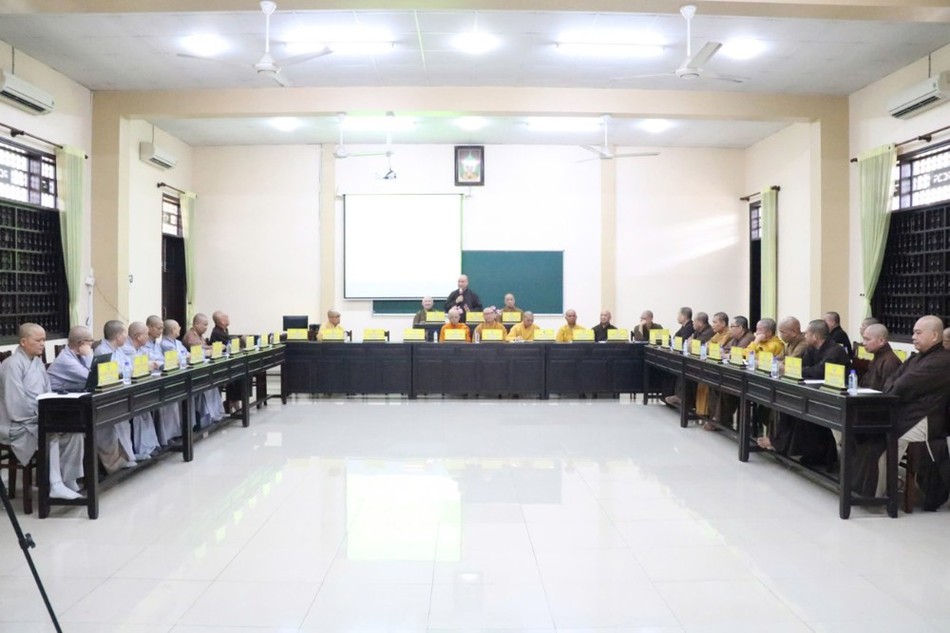 Buổi họp triển khai hoạt động Phật sự trong thời gian tới