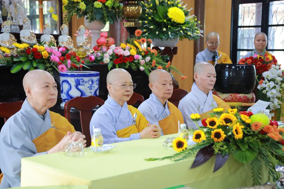 Chư Ni Phân ban Ni giới T.Ư tại trường hạ chùa Phước Huệ (tỉnh Lâm Đồng) Chư Ni Phân ban Ni giới T.Ư tại trường hạ chùa Phước Huệ (tỉnh Lâm Đồng)