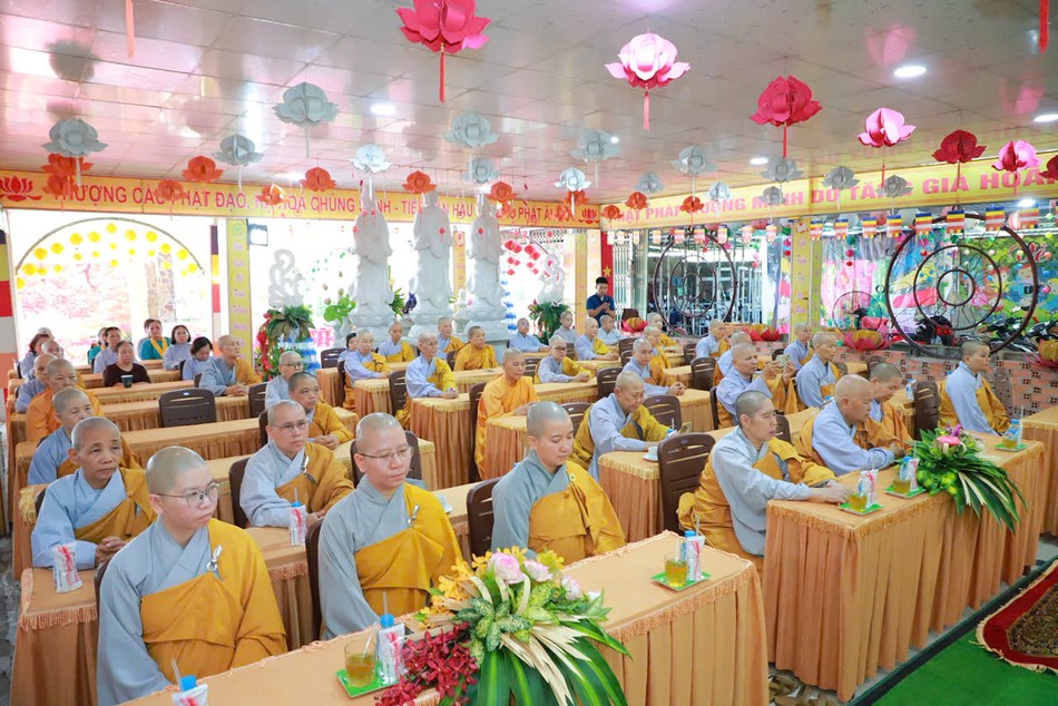 Chư hành giả chùa Pháp Huệ Chư hành giả chùa Pháp Huệ