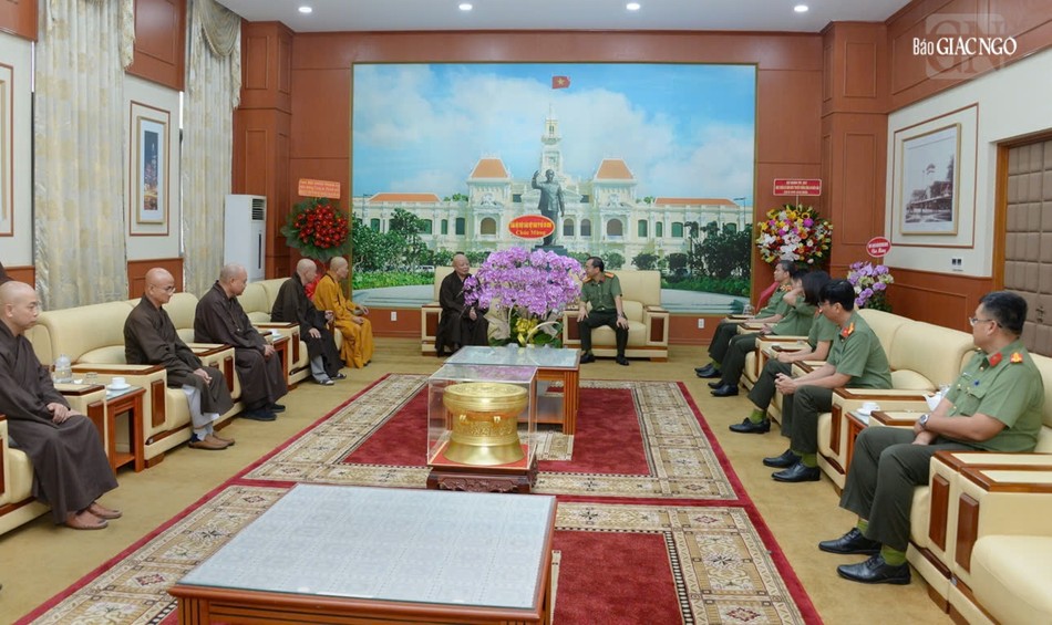 Quang cảnh buổi tiếp thân mật phái đoàn tại Trụ sở Công an TP.HCM