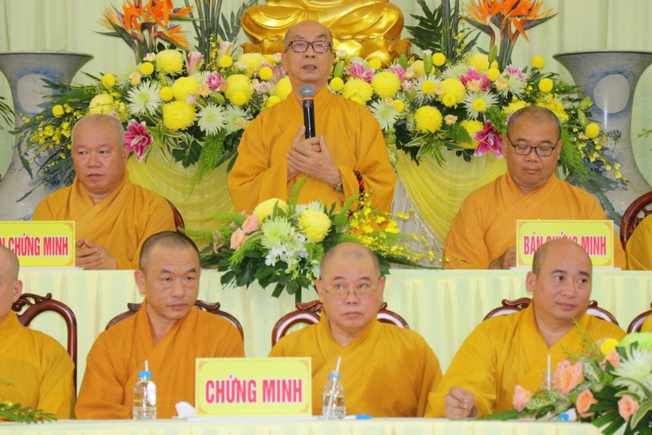 Hòa thượng Thích Nhựt Tấn đạo từ Hòa thượng Thích Nhựt Tấn đạo từ