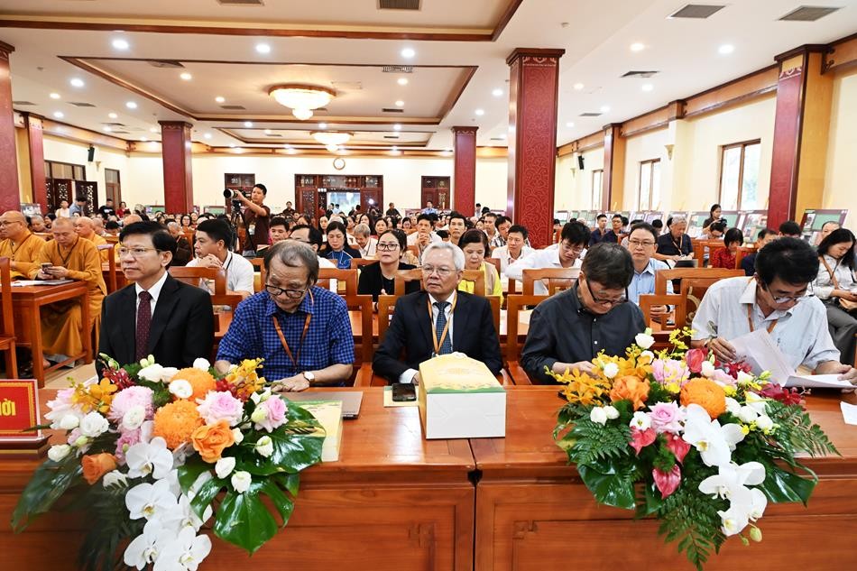 Các đại biểu tham dự Các đại biểu tham dự