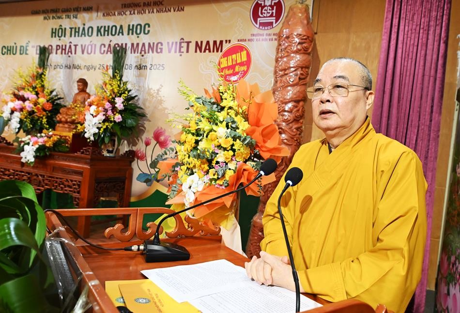 Trưởng lão Hòa thượng Thích Thanh Nhiễu phát biểu khai mạc Trưởng lão Hòa thượng Thích Thanh Nhiễu phát biểu khai mạc