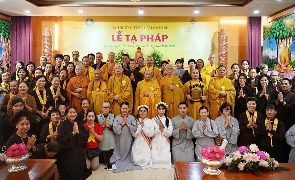 Khóa lễ đã diễn ra trong tinh thần hoan hỷ Khóa lễ đã diễn ra trong tinh thần hoan hỷ