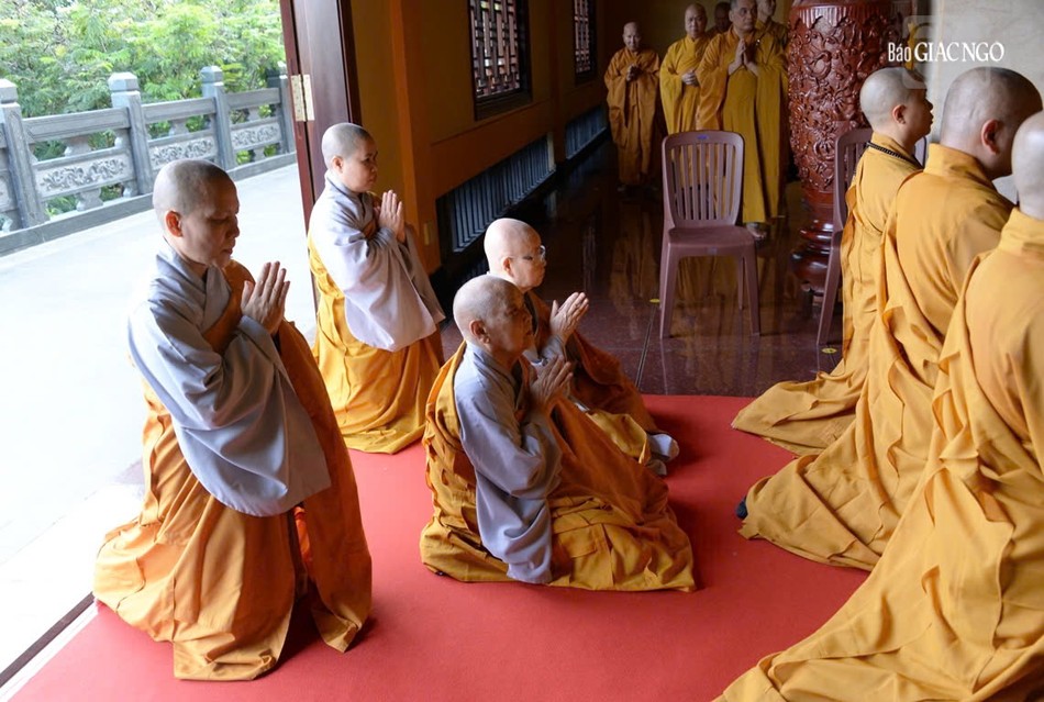 Lễ tưởng niệm 10 năm ngày Trưởng lão Hòa thượng Thích Tâm Châu viên tịch Lễ tưởng niệm 10 năm ngày Trưởng lão Hòa thượng Thích Tâm Châu viên tịch