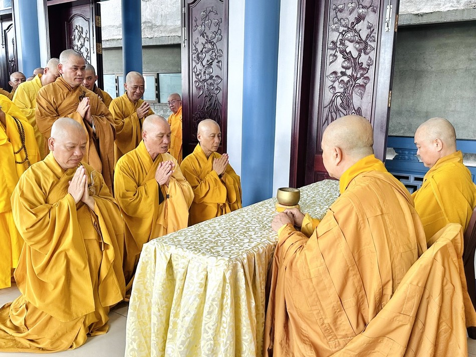 Chư Tăng tác pháp Tự tứ Chư Tăng tác pháp Tự tứ