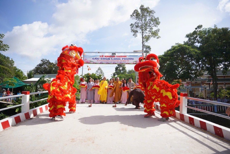 Ngày vui khánh thành Cầu Chùa Long Phước