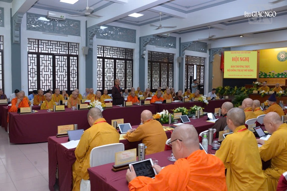 Hội nghị Ban Thường trực Hội đồng Trị sự mở rộng tại TP.HCM vào sáng nay, 27-9-2025