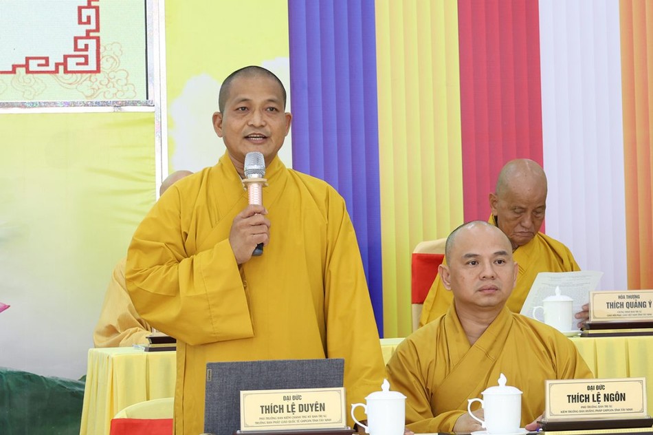 Đại đức Thích Lệ Duyên báo cáo hoạt động Phật sự sau 3 tháng sáp nhập Đại đức Thích Lệ Duyên báo cáo hoạt động Phật sự sau 3 tháng sáp nhập