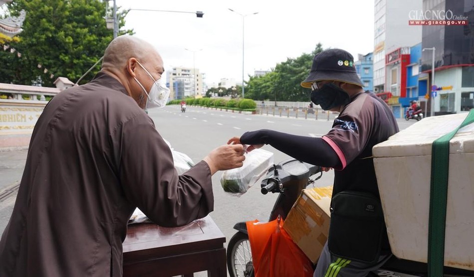 Buổi chiều bắt đầu từ 17 giờ