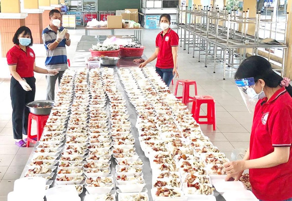 Bếp ăn tại Trường Trung học Phổ thông Đào Sơn Tây - Ảnh: TN Bếp ăn tại Trường Trung học Phổ thông Đào Sơn Tây - Ảnh: TN