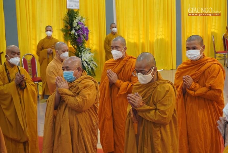 Chư tôn đức Hệ phái Khất sĩ thành kính tưởng niệm