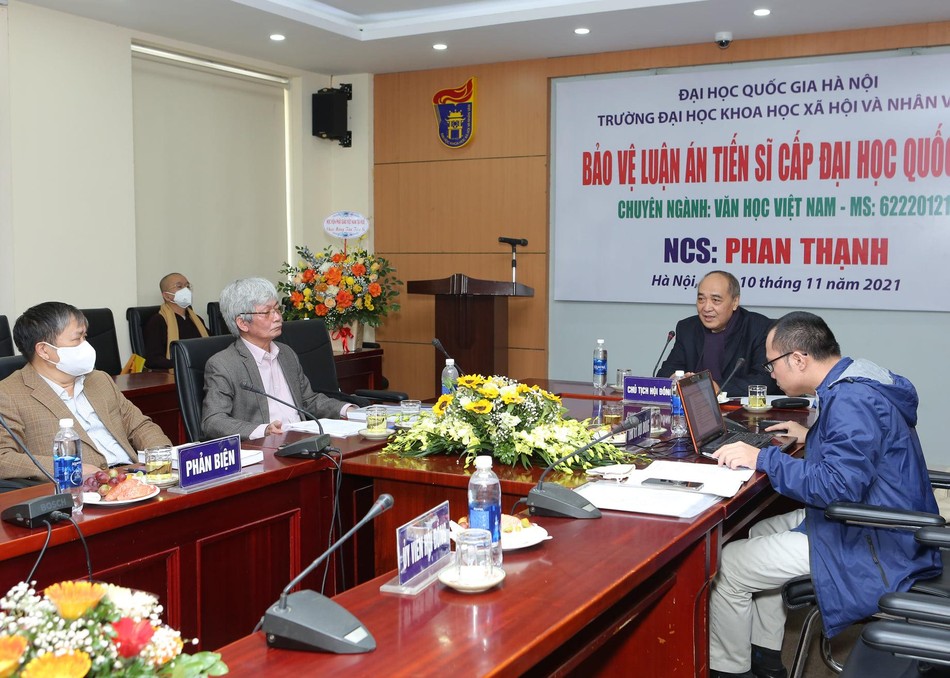 Hội đồng đánh giá luận án