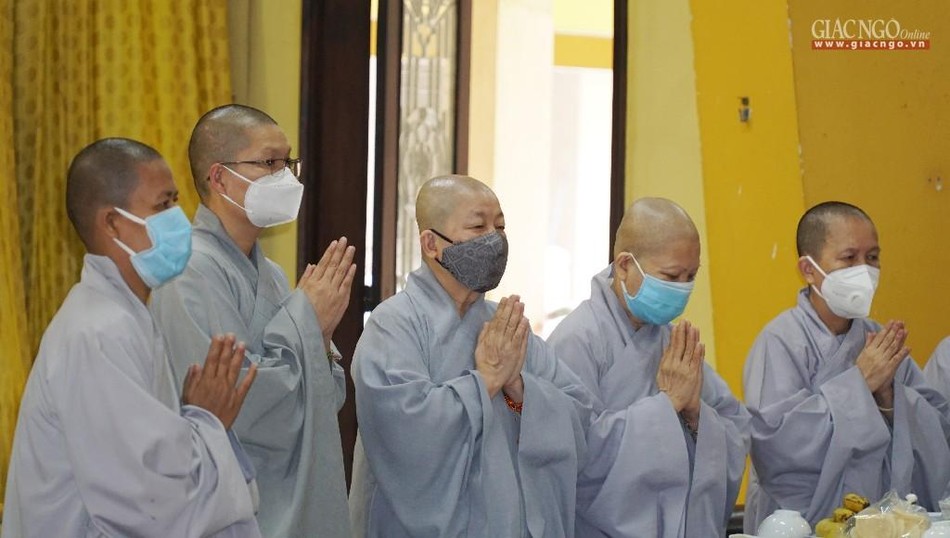 Chư Ni các tự viện thuộc tổ đình Vĩnh Nghiêm tham dự lễ tưởng niệm Chư Ni các tự viện thuộc tổ đình Vĩnh Nghiêm tham dự lễ tưởng niệm