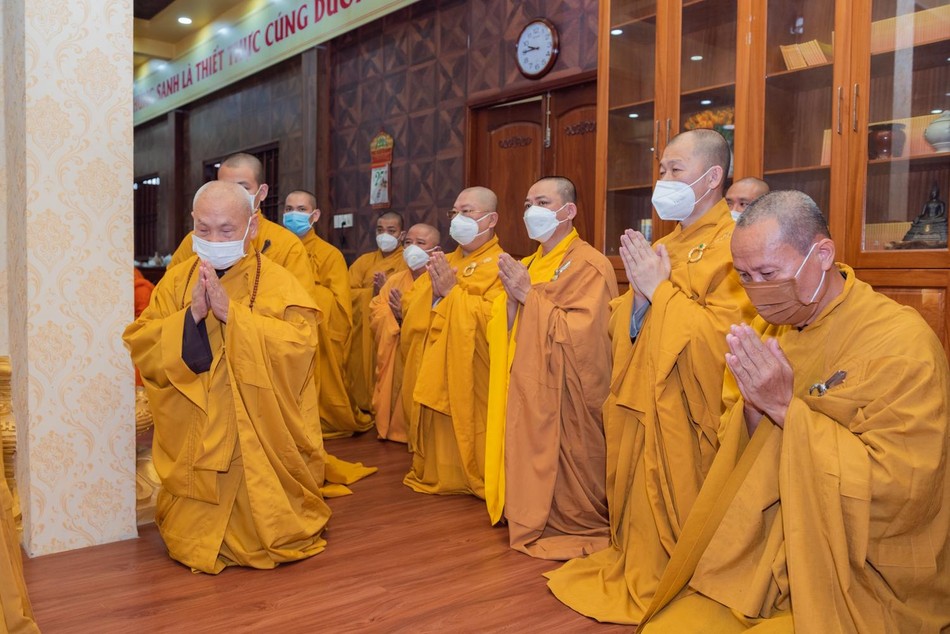 Hòa thượng Thích Thiện Nhơn cùng chư tôn đức tưởng niệm Hòa thượng Thích Thiện Nhơn cùng chư tôn đức tưởng niệm