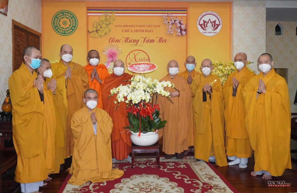 Chúc mừng Xuân Nhâm Dần đến Hòa thượng Chủ tịch Hội đồng Trị sự