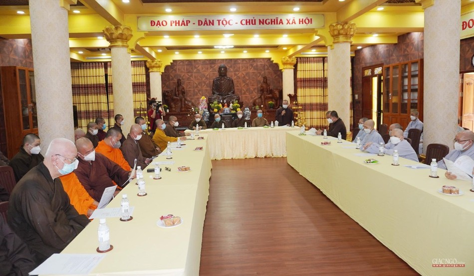 Phiên họp diễn ra chiều 28-2-2022 tại chùa Minh Đạo Phiên họp diễn ra chiều 28-2-2022 tại chùa Minh Đạo