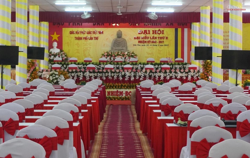 Hội trường Hội trường