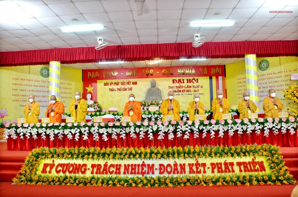 Nghi thức niệm Phật cầu gia hộ - Ảnh: Hoàng Chiến Nghi thức niệm Phật cầu gia hộ - Ảnh: Hoàng Chiến