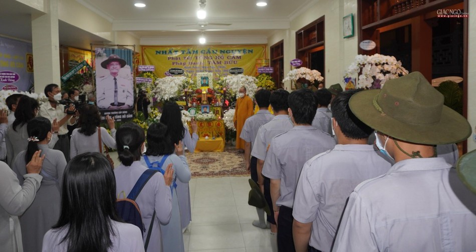 Nghi thức chào ấn Cát tường