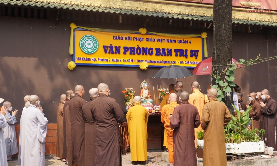 Chư tôn đức trong khóa lễ