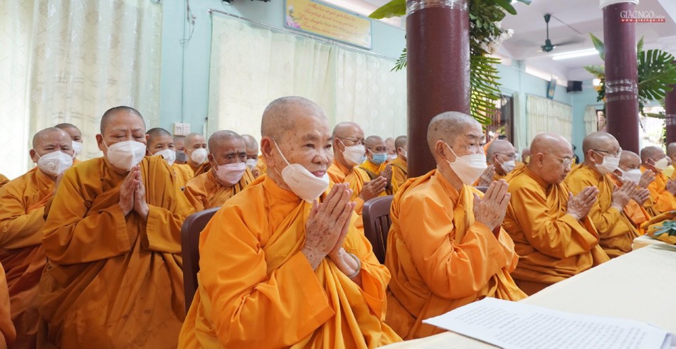 Đọc kệ "Nhớ ơn thầy" Đọc kệ "Nhớ ơn thầy"